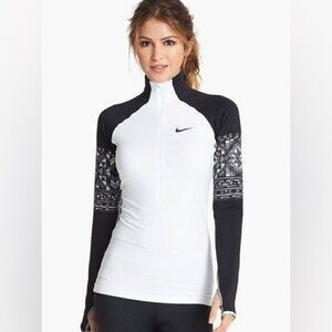 Nike Women's Black and White Patterned Long Sleeve Top
